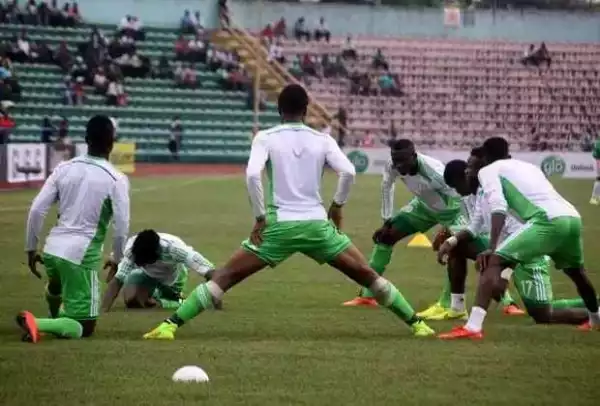 Victor Moses produces world class performance as Nigeria outclass Algeria in Uyo